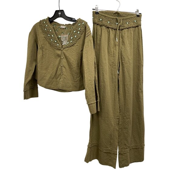 Free People Sweet as Roses Matching Lounge Set Sage Green Rosette NWOT Sz XS - Picture 1 of 12